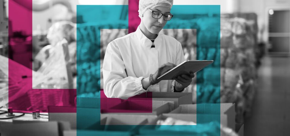 SINGLE-IMAGE_squares-food-industry-woman-checking-stock-tablet_sept23