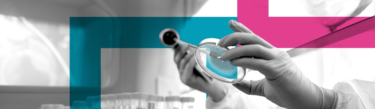 SINGLE-IMAGE_squares-lab-technician-testing-sample-alt_aug24