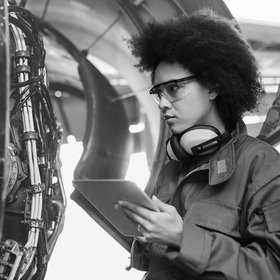 SINGLE-IMAGE_female-engineer-holding-digital-tablet-feb25