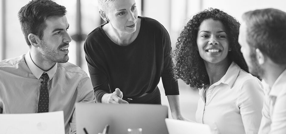 SINGLE-IMAGE_group-of-meeting-with-laptop_apr25