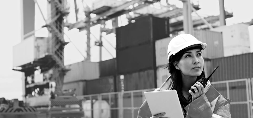 SINGLE-IMAGE_lady-with-walkie-talkie-on-ship_aug24